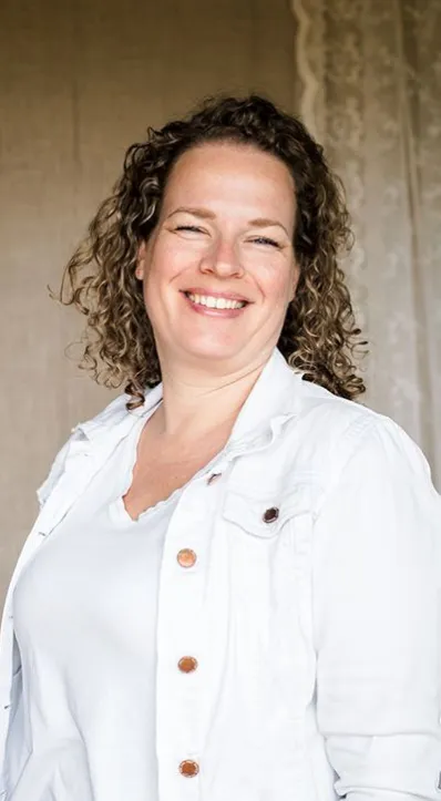 Kelly Peerdeman img